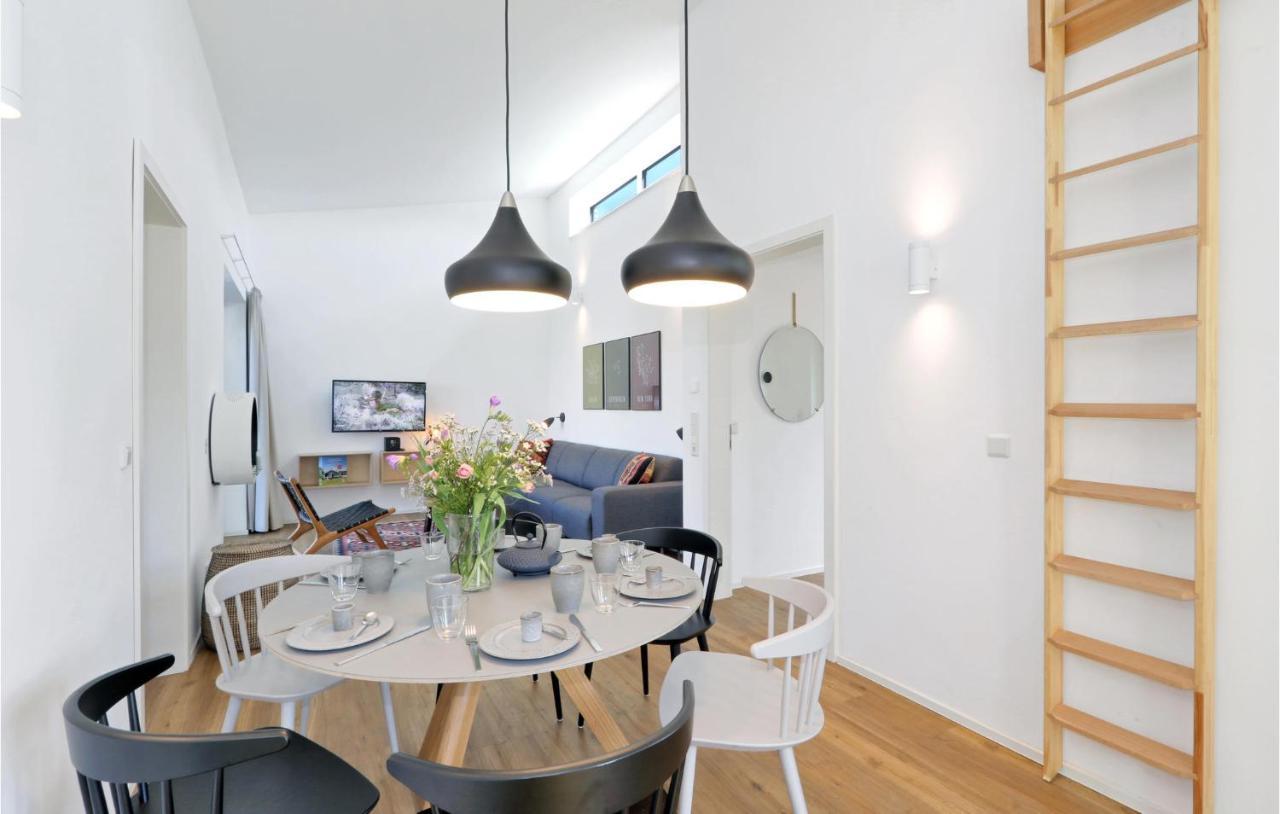 Amazing Home In Lembruch-Duemmer See With Kitchen المظهر الخارجي الصورة